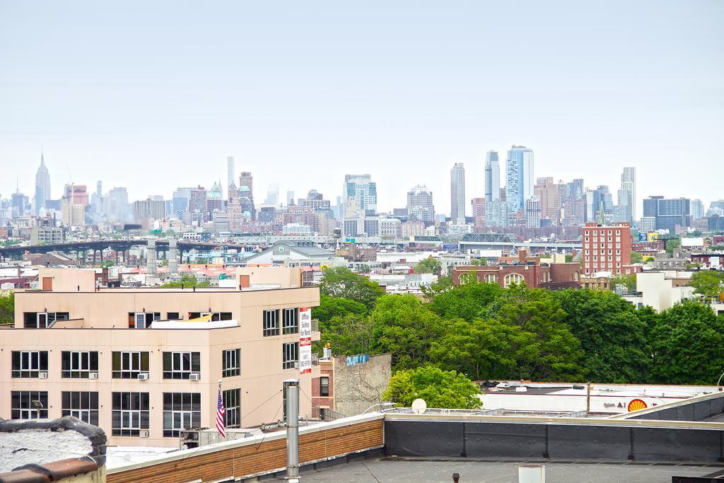 Phoenix Hotel Brooklyn Sunset Park (Adults Only) New York Exterior photo