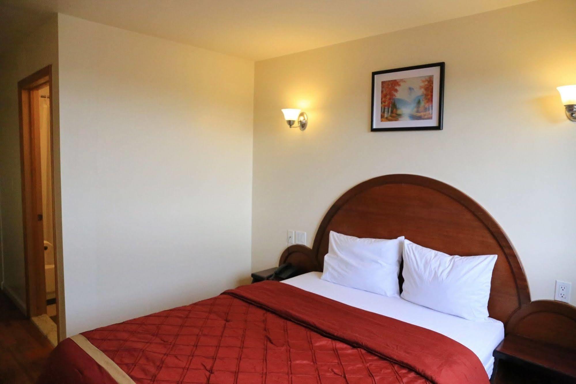 Phoenix Hotel Brooklyn Sunset Park (Adults Only) New York Exterior photo