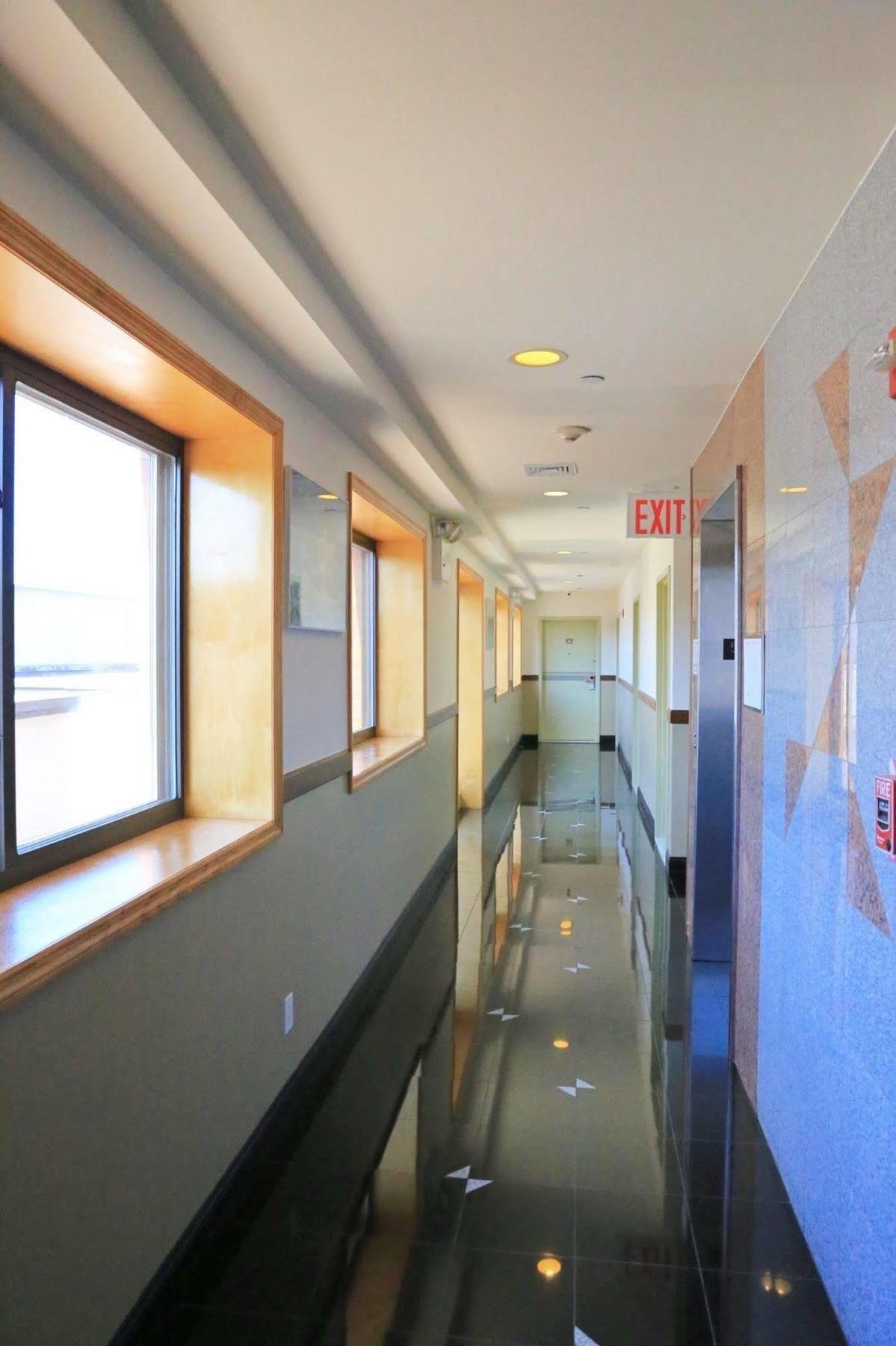 Phoenix Hotel Brooklyn Sunset Park (Adults Only) New York Exterior photo
